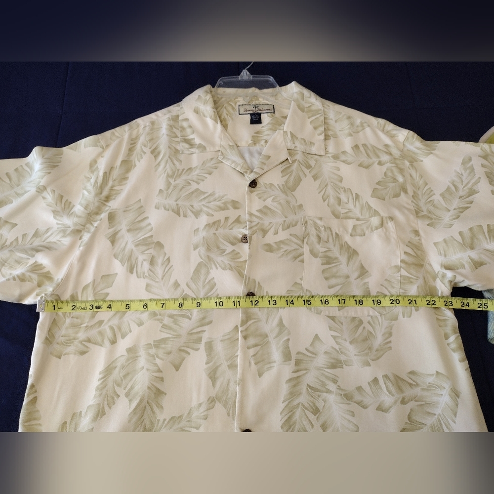Tommy Bahama Shirt L